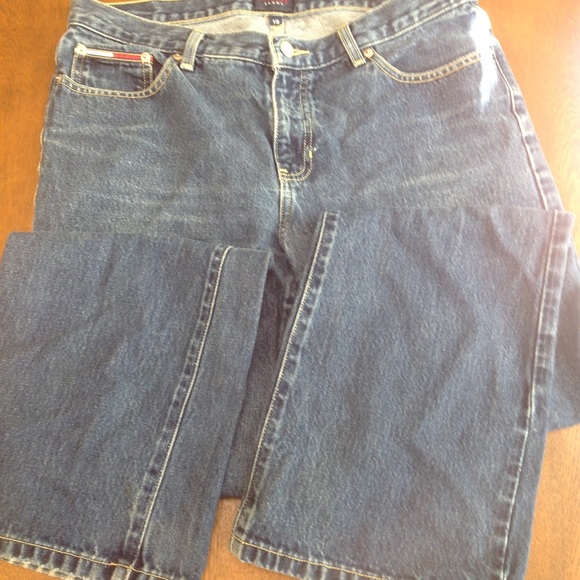 Tommy Hilfiger Classic bootcut jeans. Size 13. Great preowned condition. - Picture 4 of 4